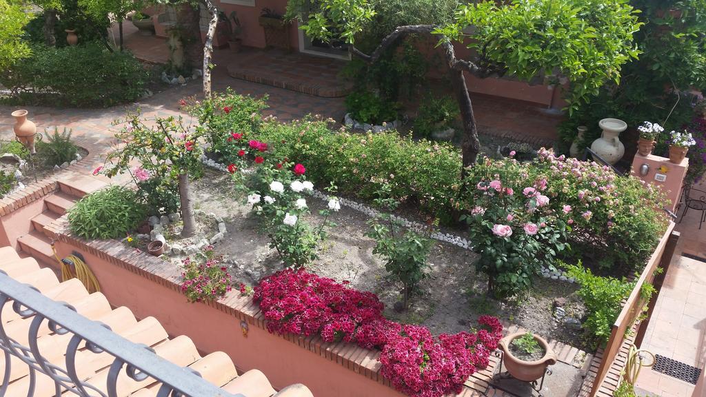 Villa Carmelas ตาออร์มินา ภายนอก รูปภาพ